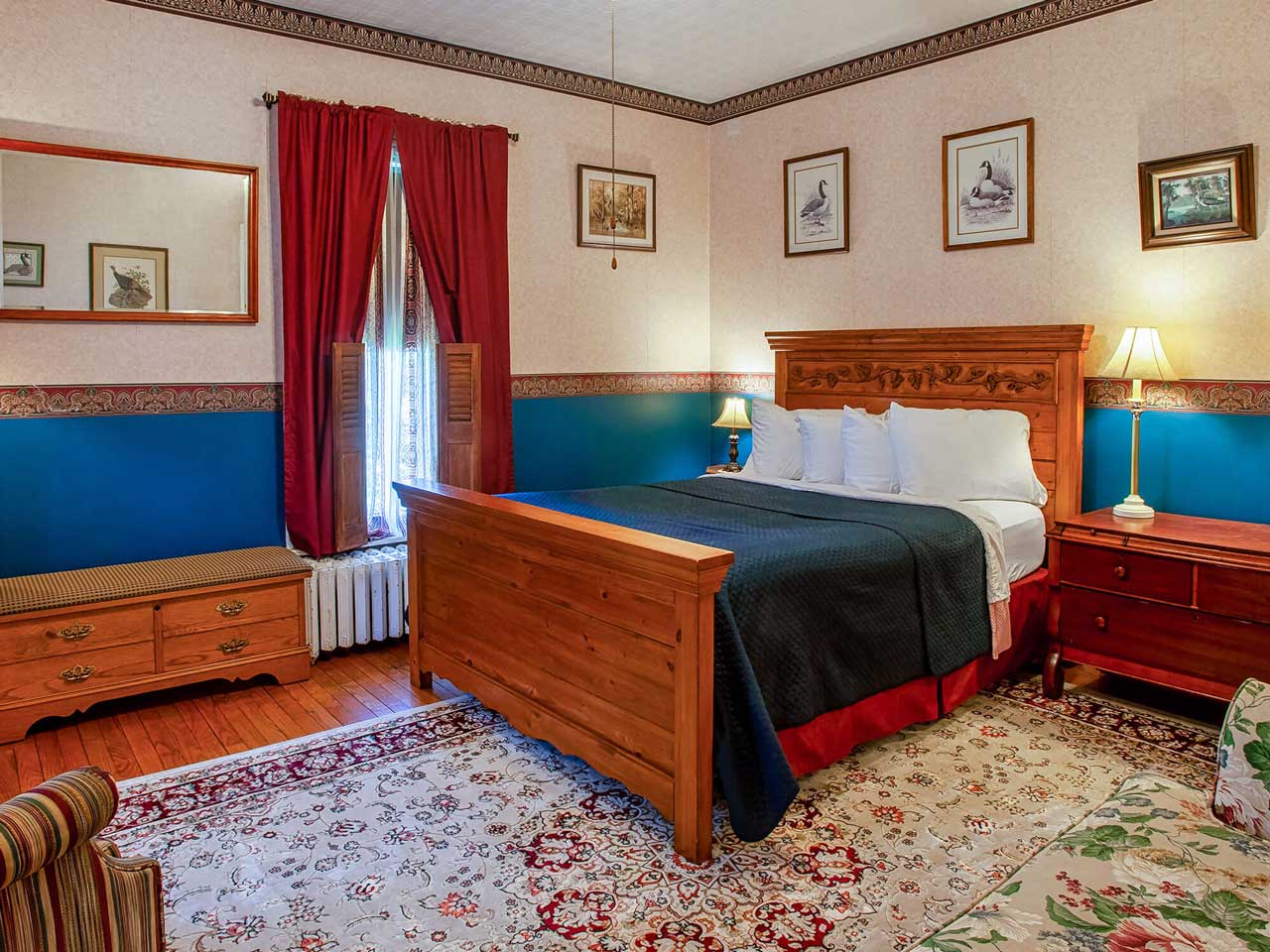 Oak Room - The Inn on Maple StreetaOak Bedroom - Inn on Maple Street Bed and Breakfast