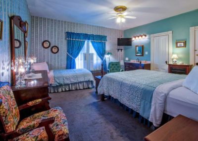 Blue Spruce Bedroom - Inn on Maple Street Bed and Breakfast